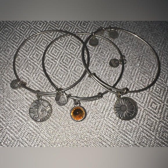 Alex & Ani bundle - Picture 1 of 5